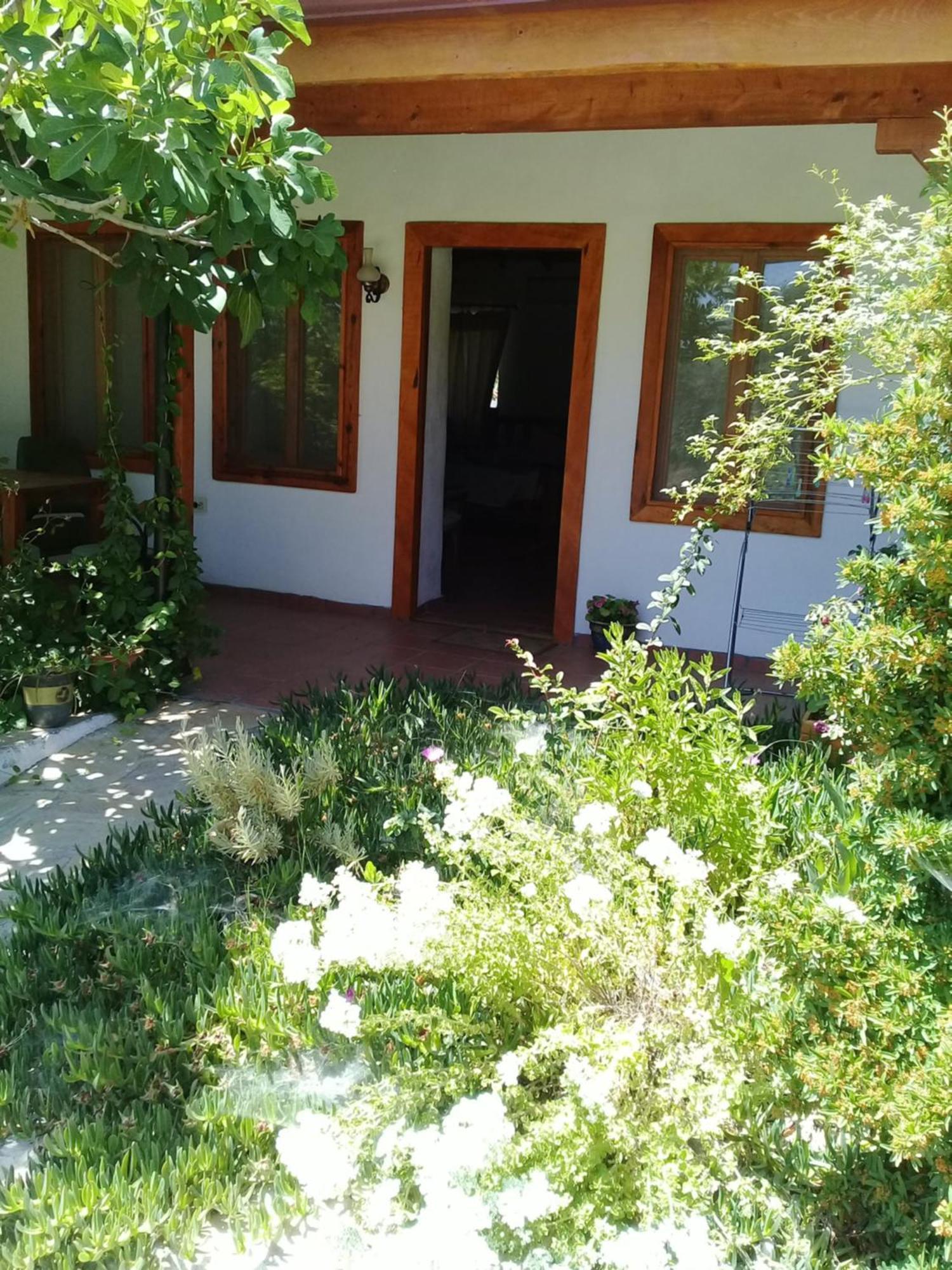 Ionia Guest House Aidim Exterior foto
