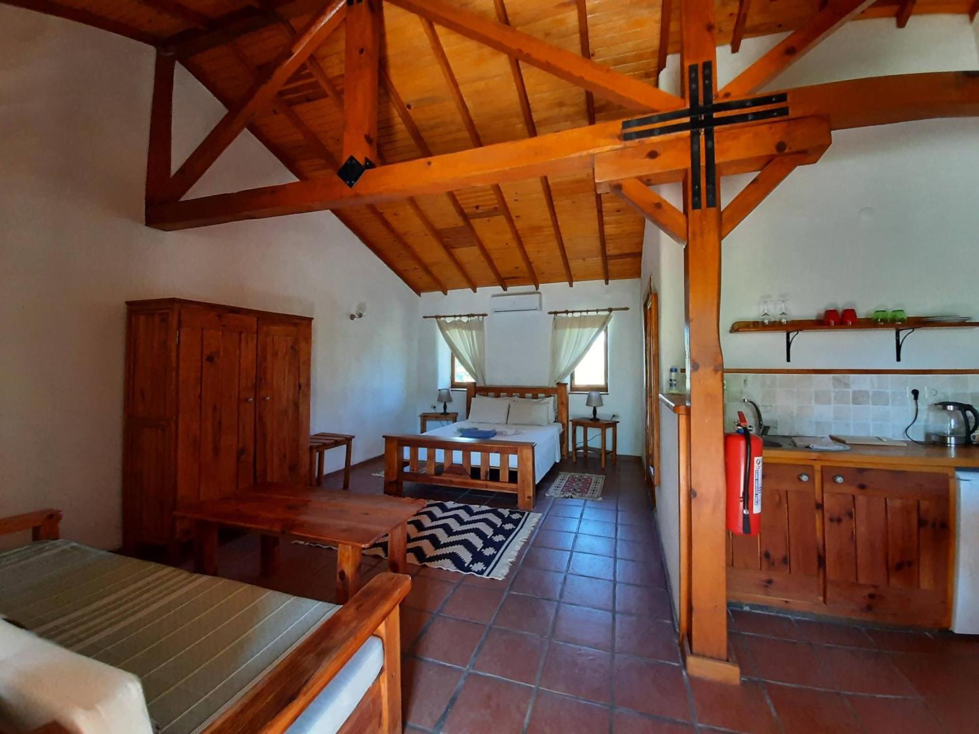 Ionia Guest House Aidim Quarto foto