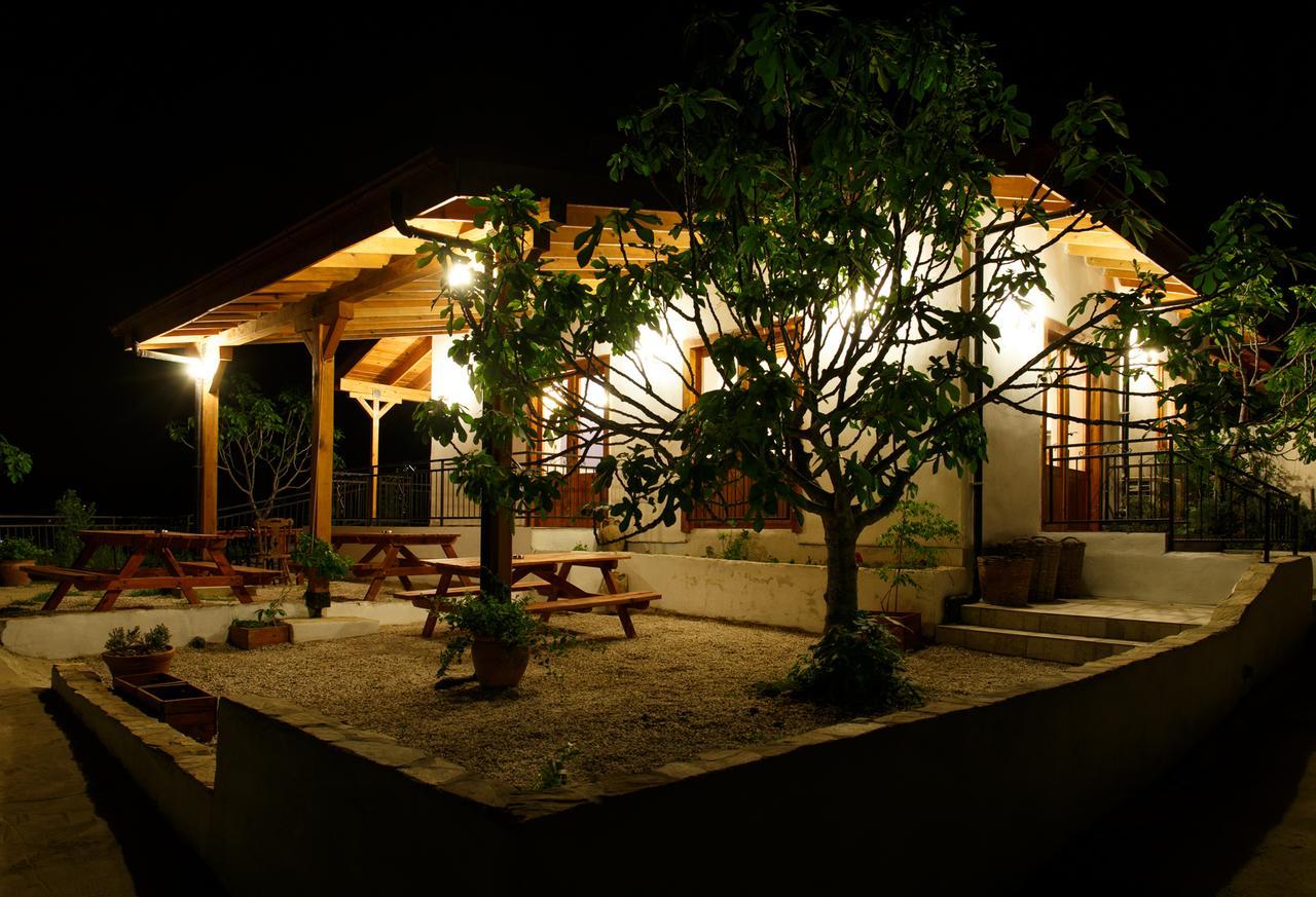 Ionia Guest House Aidim Exterior foto